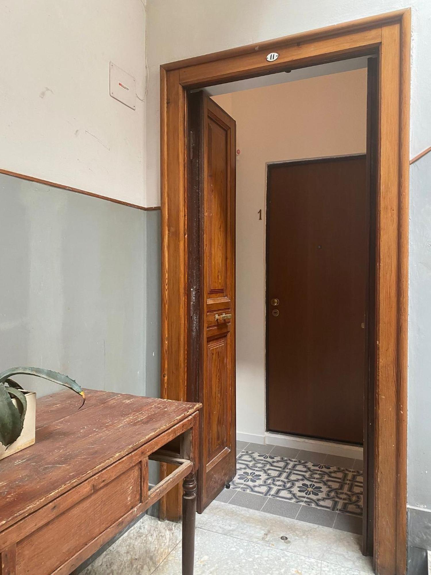 Bari Landlord 242 - Central Station Apartments المظهر الخارجي الصورة